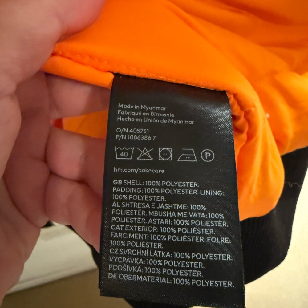H&M Women’s Padded Bomber Jacket - Picture 9 of 10